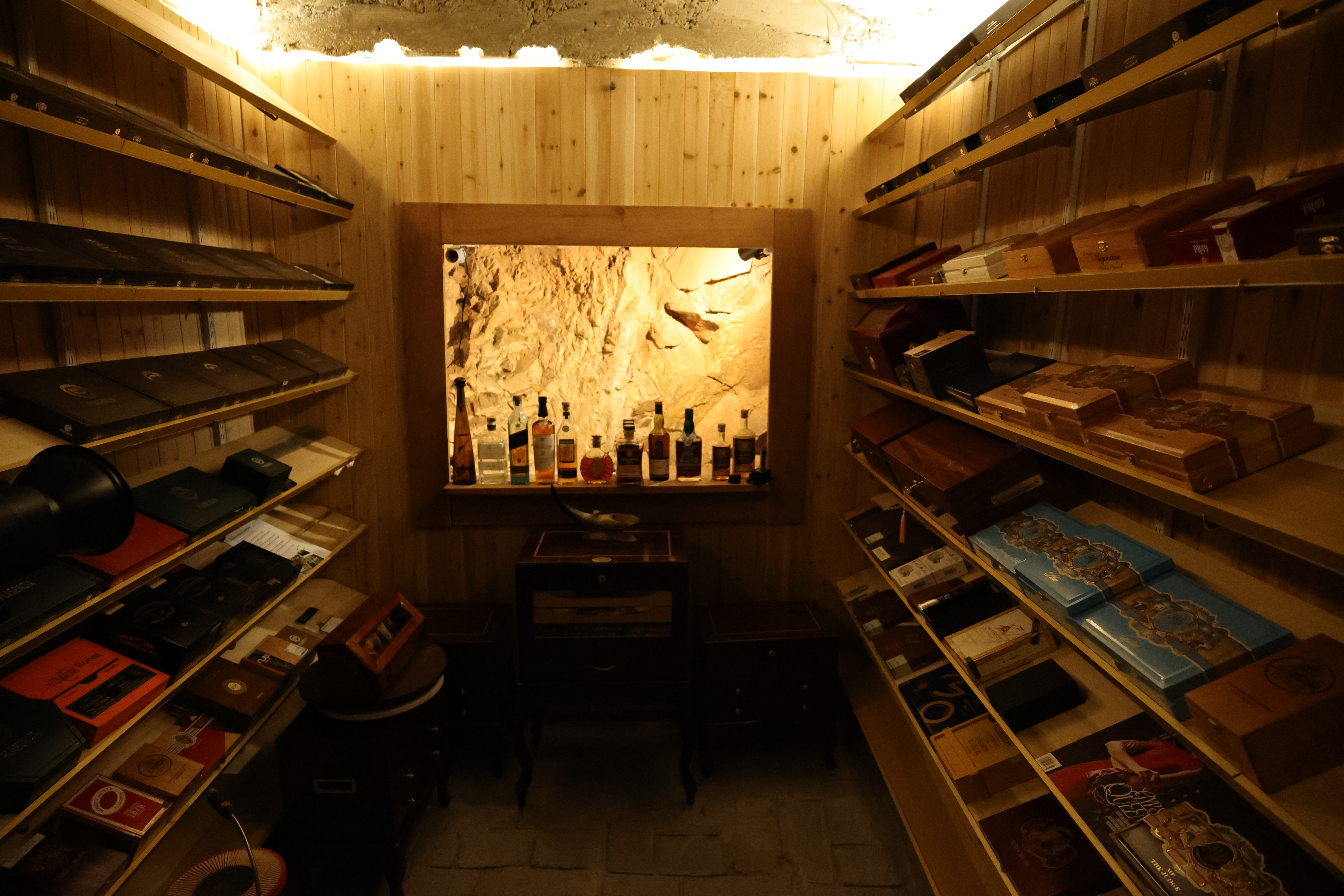 Casa de Garys underground humidor. 