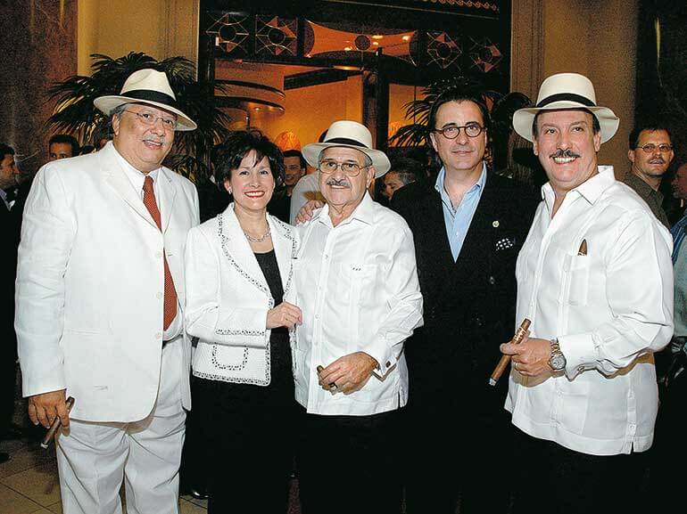 Casa-Fuente-Carlos-und-Cynthia-beim-Interview