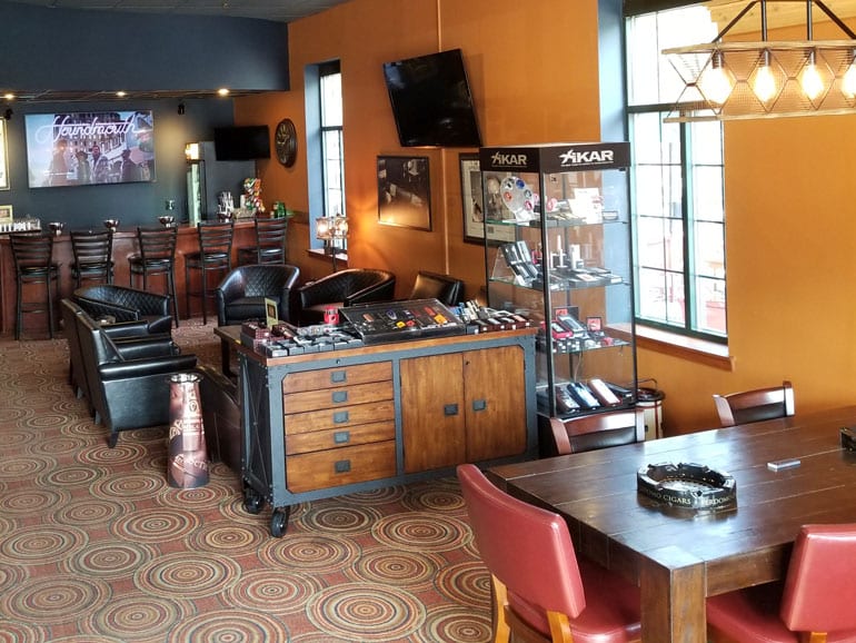 Lake Country Cigars | Cigar Friendly, Wisconsin