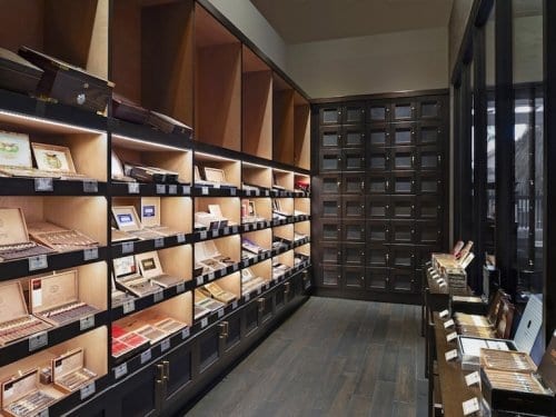 Pivat Cigar Lounge Humidor