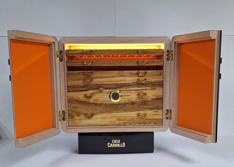Procigar Humidor Auction: Total Gain: USD 435,000.00