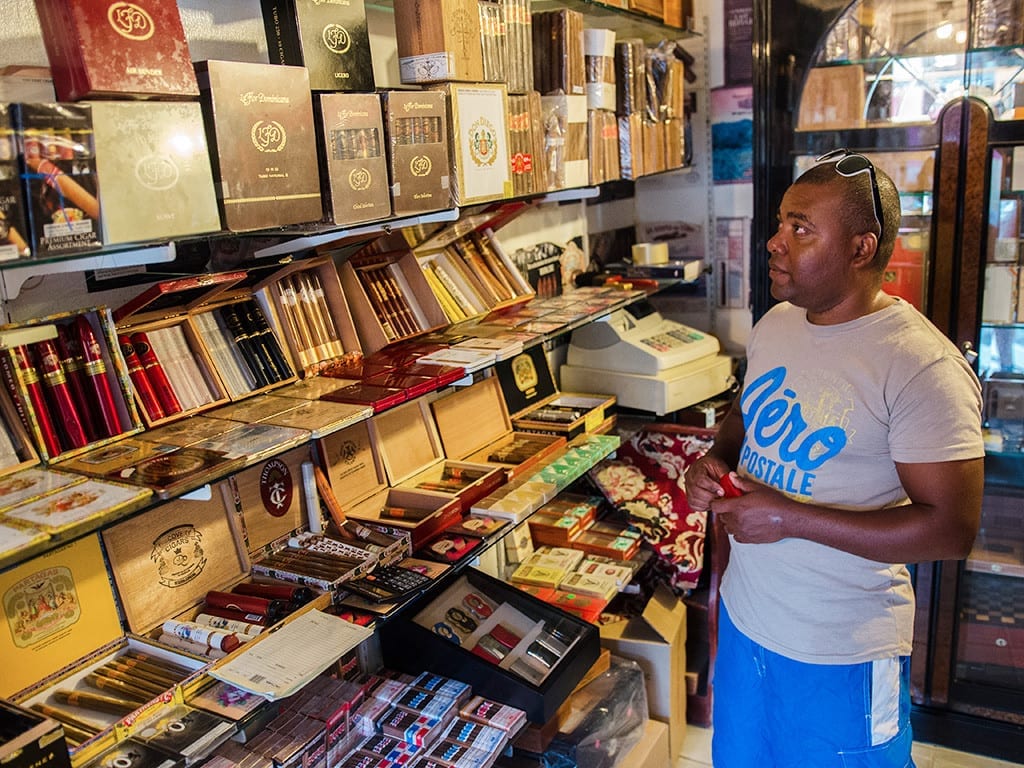 cigar store santiago inside cigar boxes