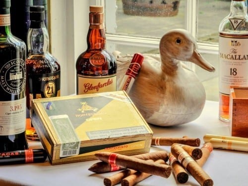 ducks kilspindie ducks bar scotland accessoires whisky cigars