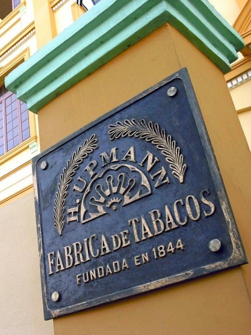 h upmann fabrica de tabacos jose marti logo entrance