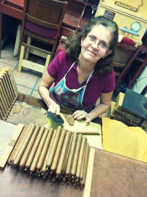 la palina factory best cigar roller maria sierra miami