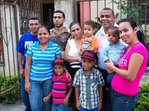 ramon emilio cruz inspector with his family davidoff villa gonzalez dominican republic