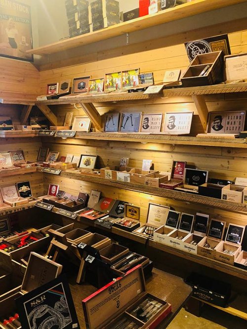 Smoker's Abbey Nashville Tennessee