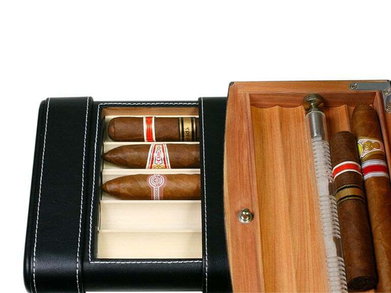 What Makes a Travel Humidor Work Well