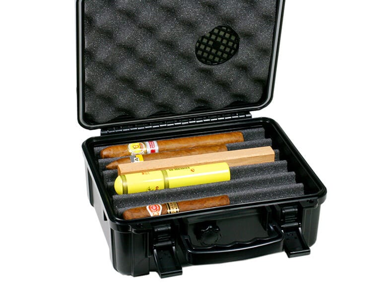 What Makes a Travel Humidor Work Well